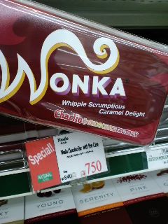 wonkaチョコレート 缶ペンケース入り を発見 Monkey wonkaチョコレート 缶ペンケース入り を発見 Monkey