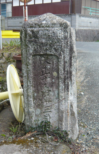 amP1200741