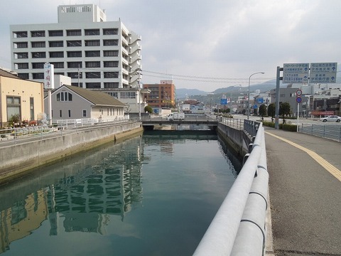 a-DSCN2752