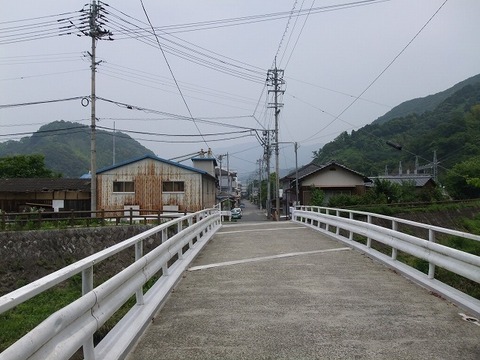 a-DSCF1715