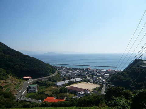 デラ台風・追記　塩成の慰霊塔