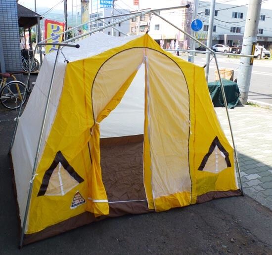 新品未使用 ツールームテント TR-206(L)ロッジ型 テント ポップ