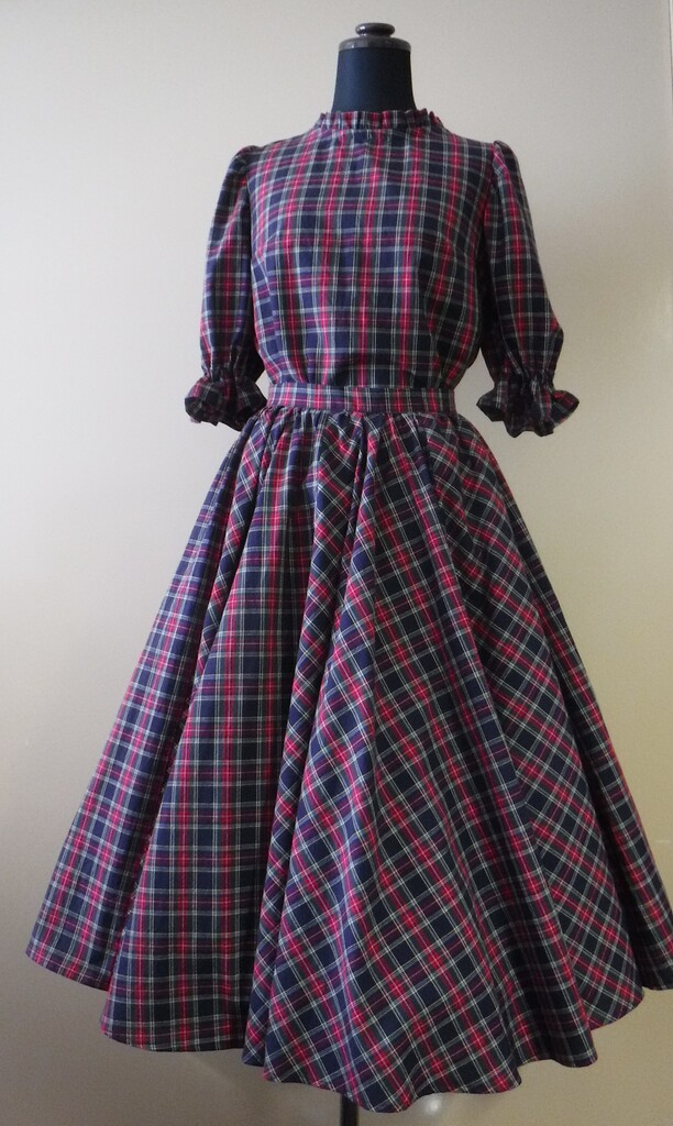 物着星公式サイト 仕立て フォークダンス スクエアダンス衣装制作