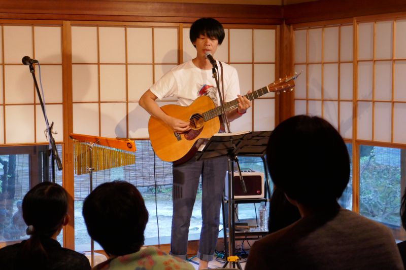 �̿� 2016-08-11 18 18 21