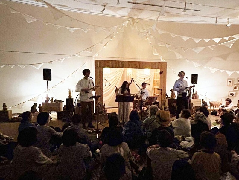 C6EA8CE2-06FF-42CD-A805-4806CA46A3A2