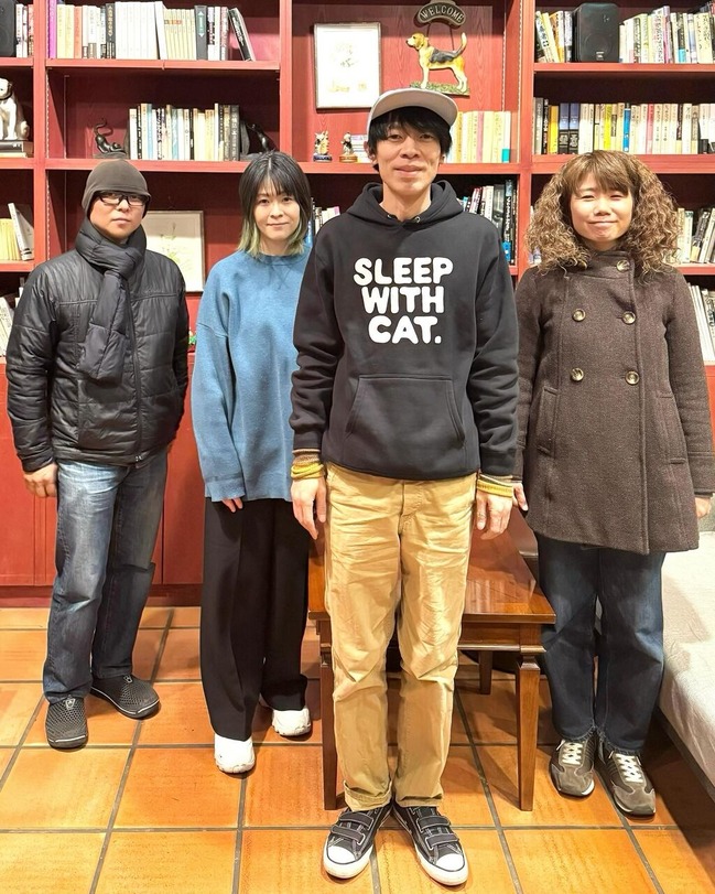 8C772D55-5E8C-43F9-B3CC-C63D72363312