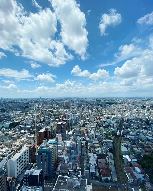E2E7CD78-C708-4F1C-A2B5-4723F11ED1D9
