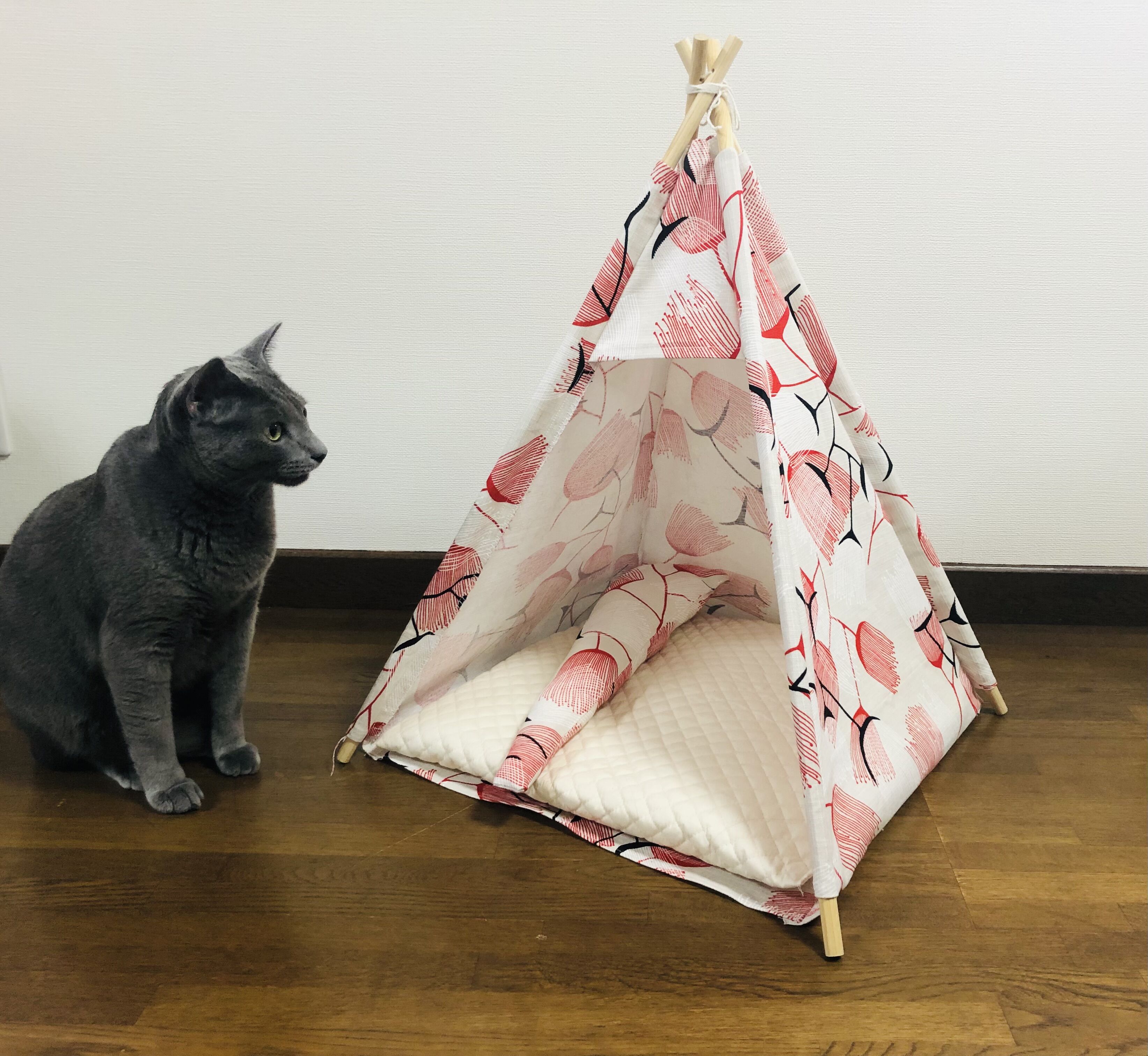 ペット用ティピーテント作ってみました モノトーンズ くろとグレの日常