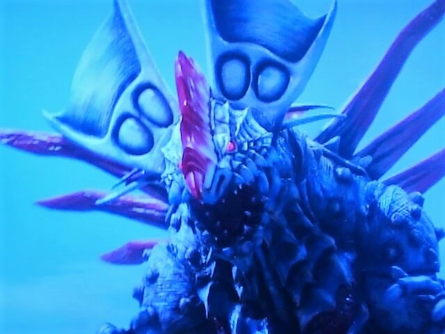 ウルトラマンマックス heroブログ 憧れた風と光の戦士たち ウルトラマンマックス heroブログ 憧れた風と光の戦士たち