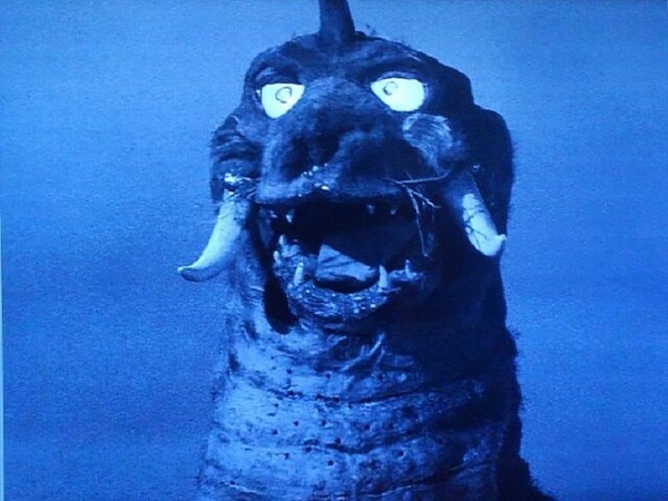 ペギラ②