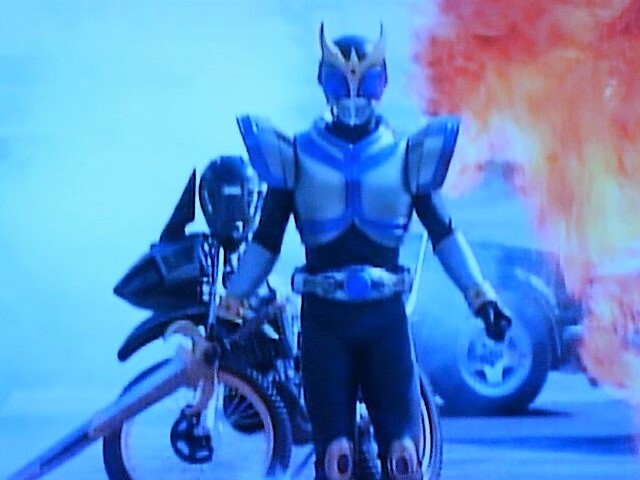 平成の仮面ライダー 仮面ライダークウガ タイタンフォーム ｈｅｒｏブログ 憧れた風と光の戦士たち