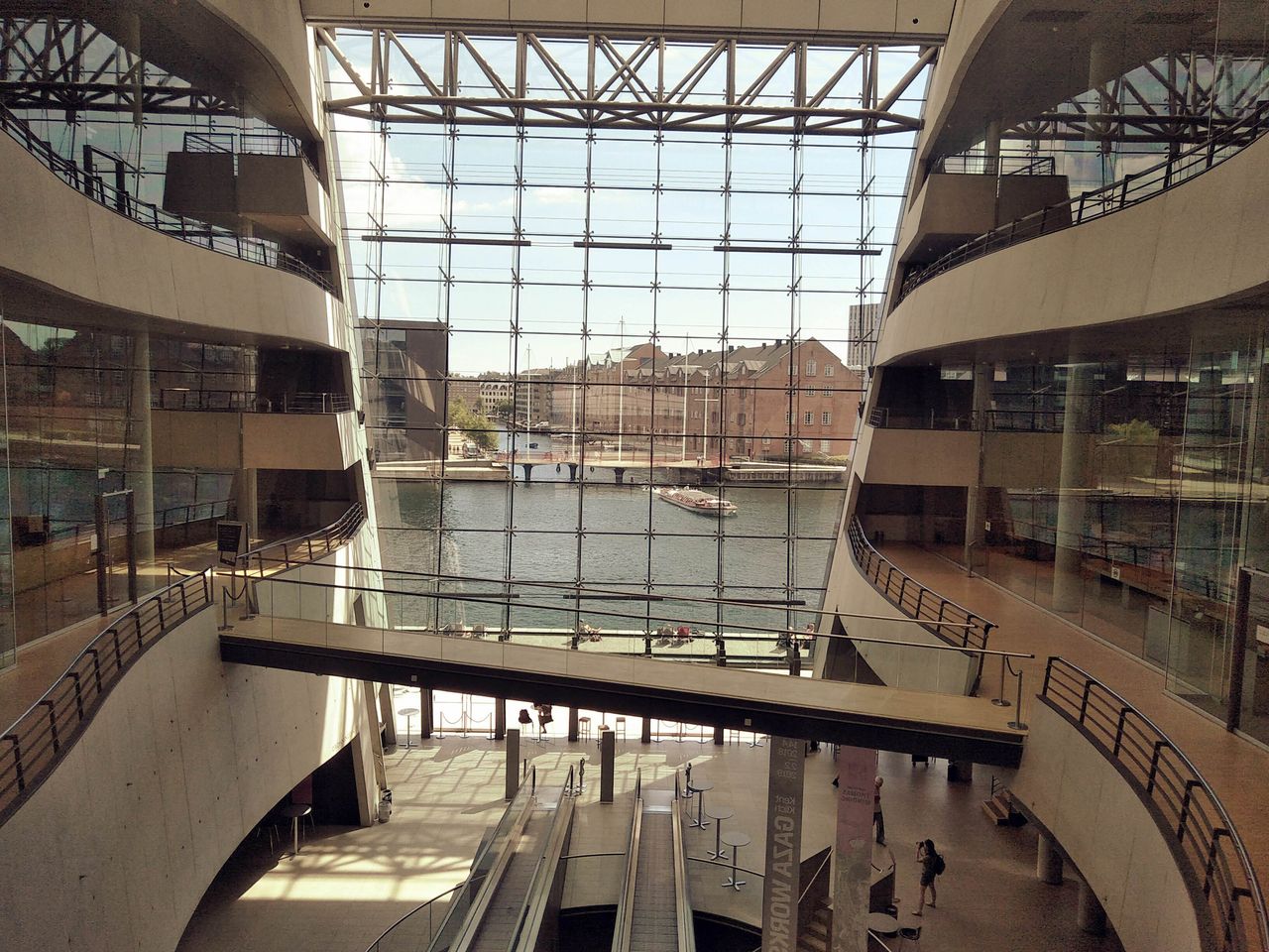 デンマーク コペンハーゲン 王立図書館 Det Kongelige Bibliotek デンマーク建築センター Dansk Arkitektur Center もんさんスウェーデン大学院留学日記 イギリス大学留学日記