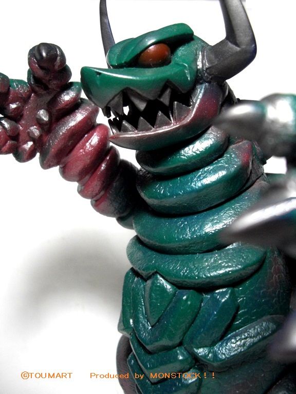 MONSTOCK TOUMART 装甲怪獣偽デストドン ソフビ 【公式通販】