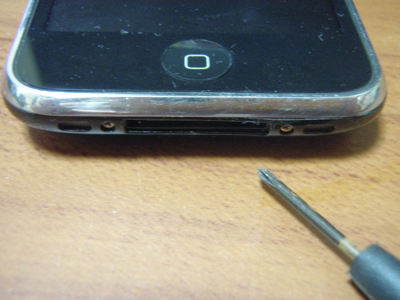 Iphone3gs バッテリー交換方法 デジタル好きの混沌pc生活 Iphone3gs バッテリー交換方法 デジタル好きの混沌pc生活