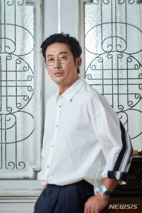 8月映画俳優ブランド評判1位ハ ジョンウ 2位チュ ジフン 3位イ ソンミン Moonlight Drop