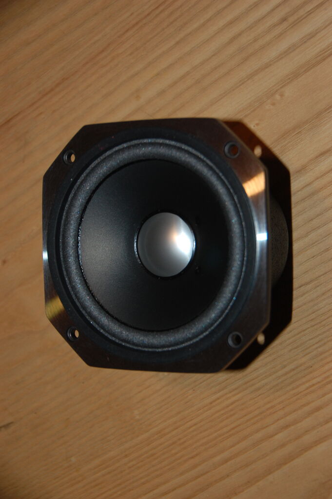 FOSTEX F120Aのエンクロージャーをお作りしました。 : 木工房 FOSTEX F120Aのエンクロージャーをお作りしました。 : 木工房