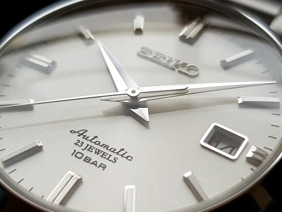 _the_most_beautiful_seiko__bra_1589798586_781916a7_progressive