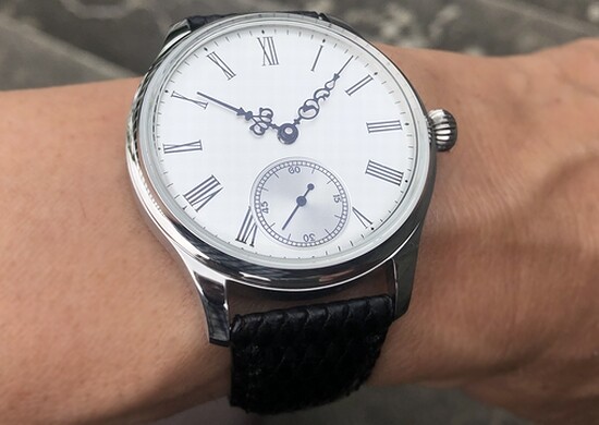 手巻きのレトロな機械式時計 : 千一夜すもつくれん話