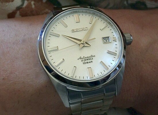 SEIKO SZSB011の文字盤色 : 千一夜すもつくれん話