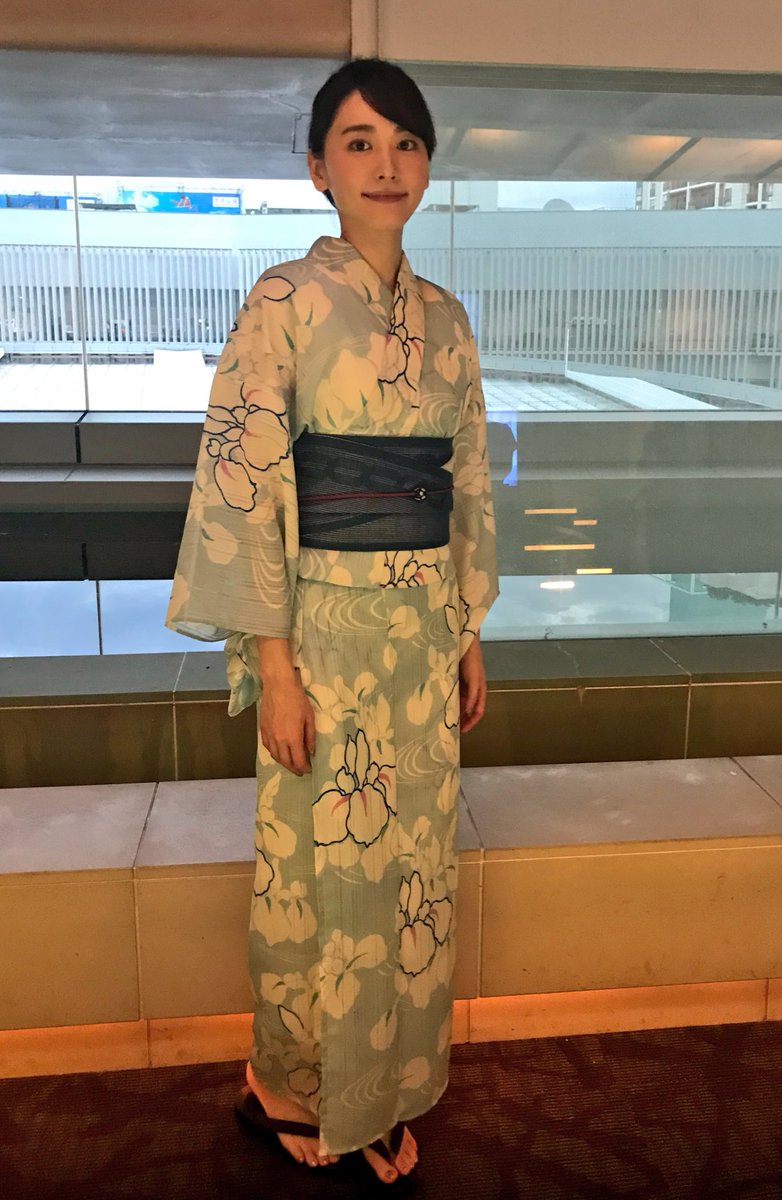 芸能 新垣結衣の浴衣姿がかわいい 日本一浴衣の似合う女性 との声も 気になるnews 芸能 新垣結衣の浴衣姿がかわいい 日本一浴衣の似合う女性 との声も 気になるnews