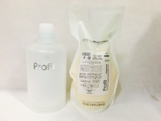 トリートメントとボトル