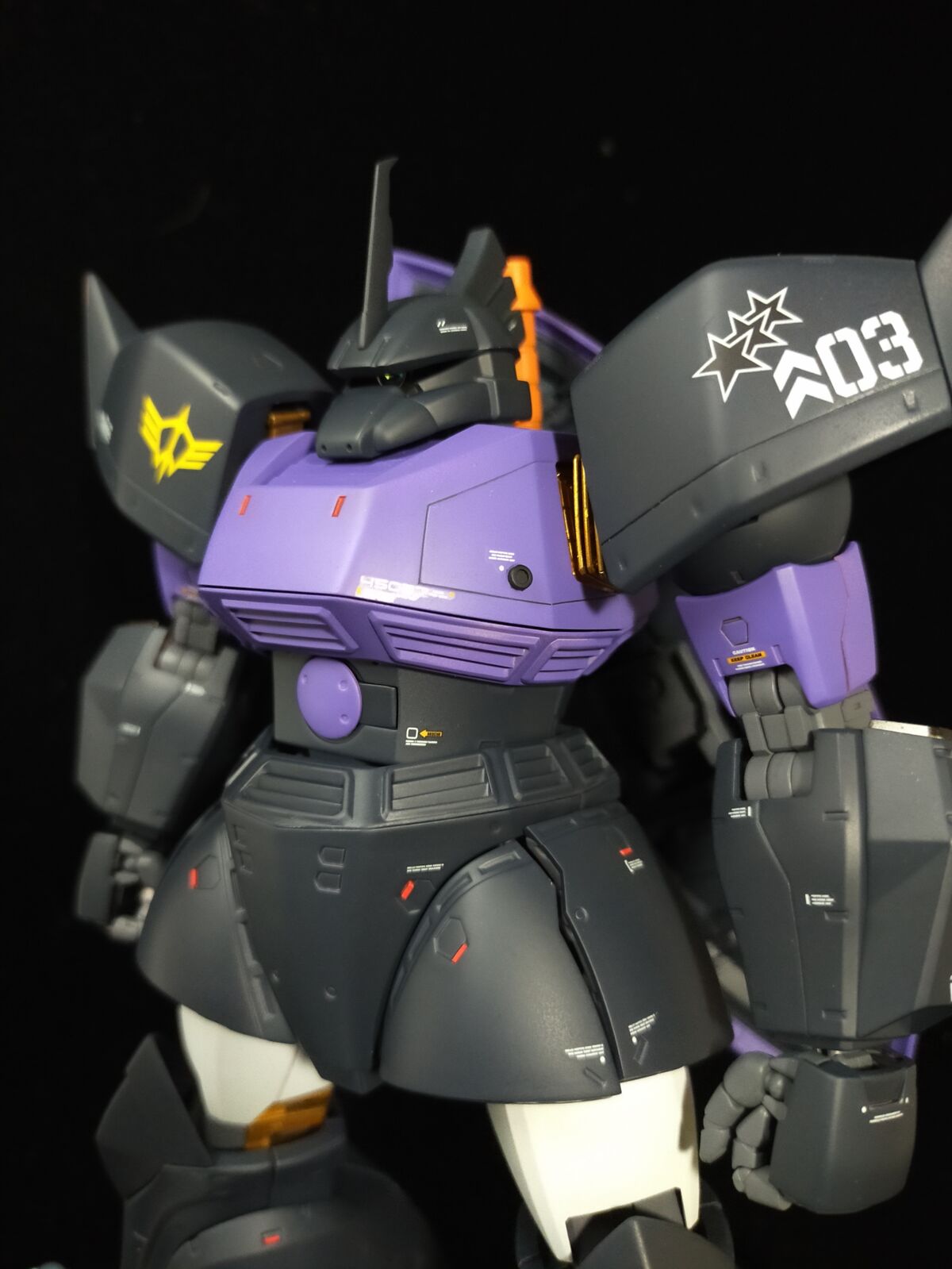 日*す様 モビルスーツアンサンブル ゲルググ(黒い三連星機) 全塗装 完成品 高機動型ゲルググ 黒い三連星 ガイア機 モビルスーツ