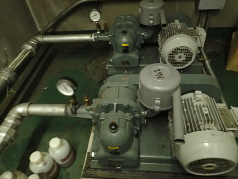 コンプレッサー①