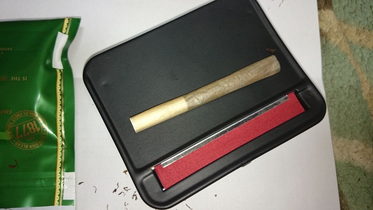 手巻きタバコ なんです もりっくのp