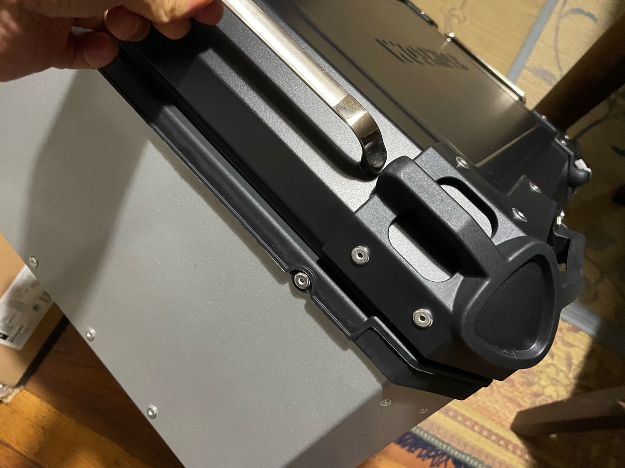 レビュー】大容量リアボックス65リットル買って後悔しました