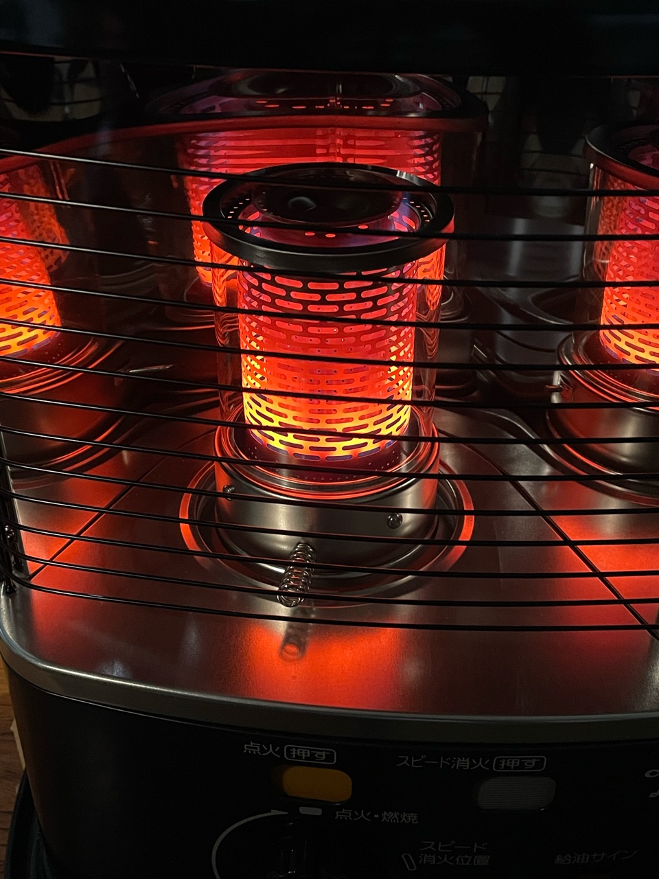 CORONA(コロナ) 石油ストーブ 【日本生産】 (木造6畳 / コンクリート8