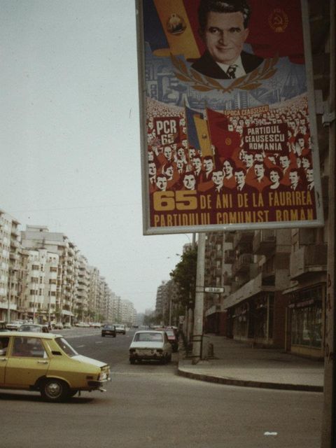 Propaganda_poster_Ceausescu