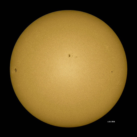 _DSC9772_v_lapl5_ap64675_conv25