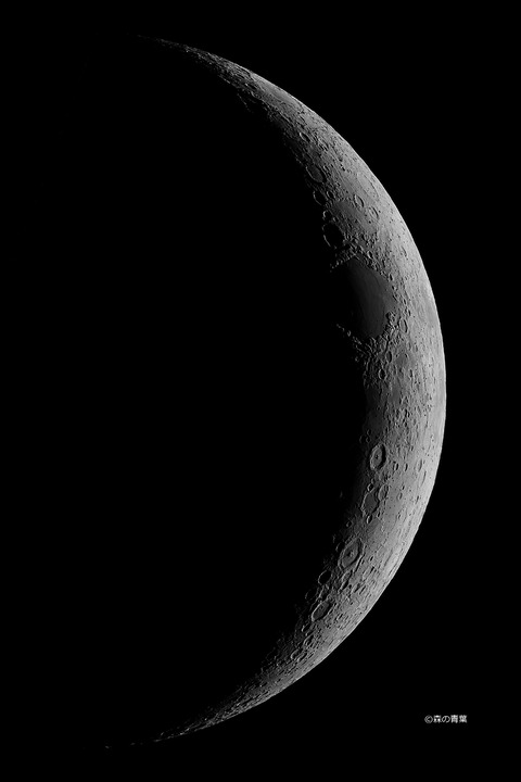 _DSC9865_lapl4_ap6440moon2-11-1bw-3k