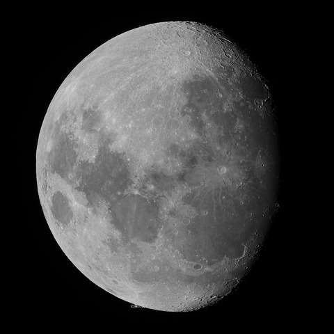 _DSC7719_lapl5_ap3991_conv80_stitch-80bw