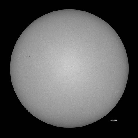 DSC_2111_lapl5_ap66132moon-sharp-09bw-3k