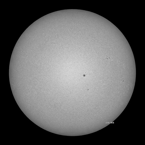 _DSC6281_stack_lapl5_ap65957_conv50b