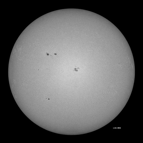 _DSC0627_v_lapl5_ap64424_conv25bw