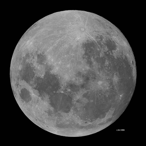 DSC_1771_lapl5_ap69137moon-std-12bw-3k