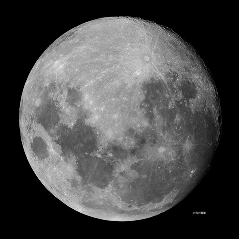 DSC_7039_lapl5_ap57956moon-std-10xbw-3k