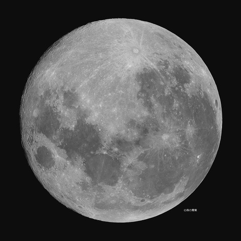 DSC_2468_lapl5_ap15098moonstd=11bw-3k