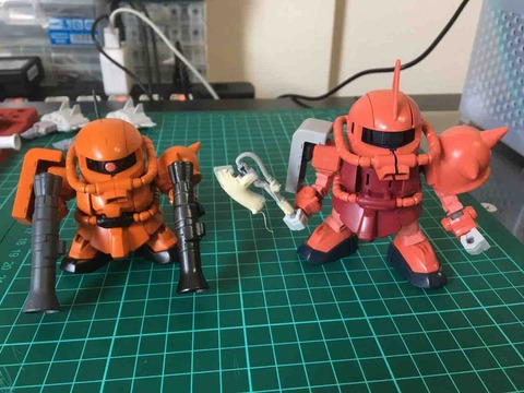 SDガンダム BB戦士ミキシング　シャアザクとザク2体セット　塗装改修品 ミニ四駆ブログ ガンダムブログ BB戦士シャア専用ザク2 CS 脚延長化
