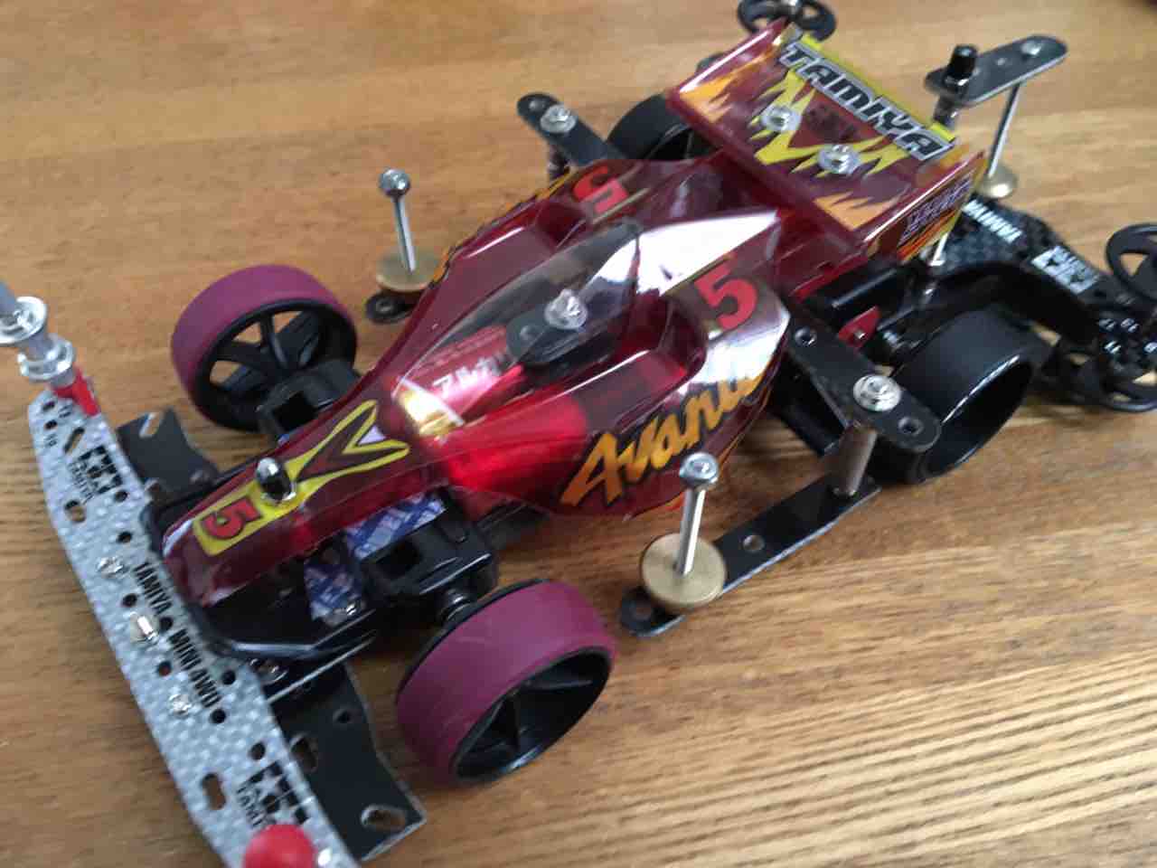 ミニ四駆ブログ タイプ3シャーシ大径ペラタイヤ : 子育て＆ミニ四駆の