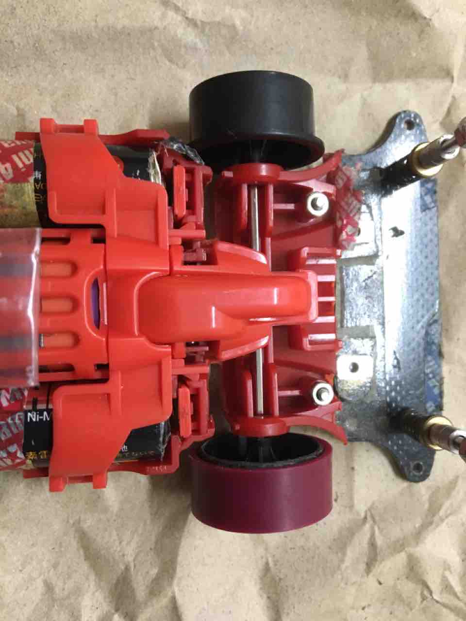 ミニ四駆 MSフレキ完成車 充電器 加工ローラー ペラタイヤ ミニ四駆 MSフレキ完成車 セット 充電器 ペラタイヤ 加工