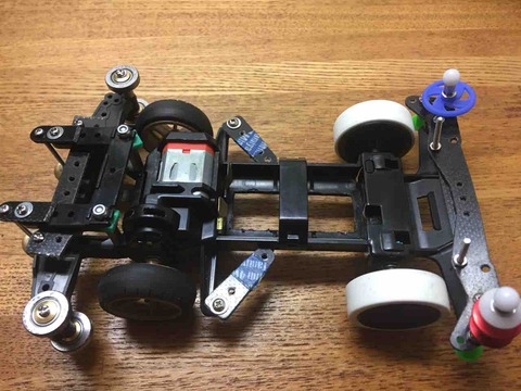 ミニ四駆タイプ3シャーシリアステー改造 : 子育て＆ミニ四駆のブログ