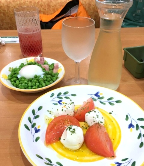 お花茶屋のサイゼリヤ たぬきパラダイス