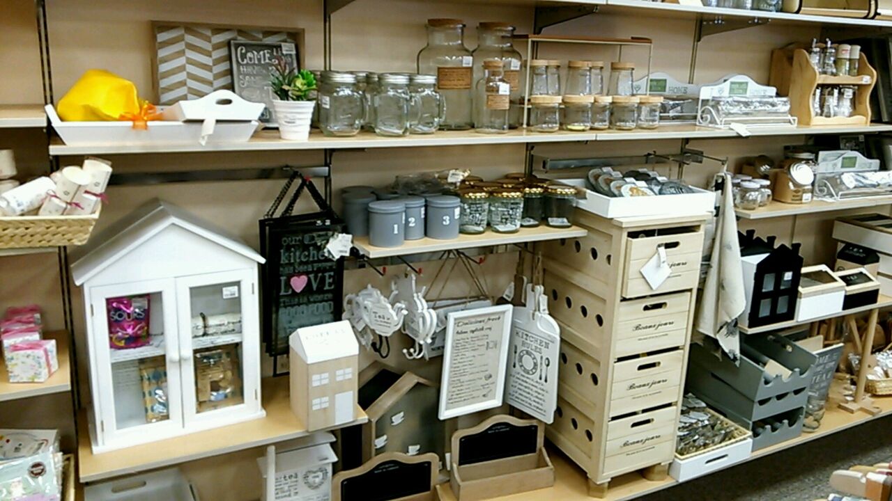 雑貨 木細工 シャンブル東金店 蕎麦巡 そばめぐ