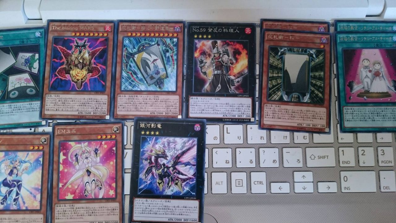 遊戯王 本日発売 コレパ 閃光の決闘者編１ｂｏｘ開封 Ws 遊戯王 カードゲーム情報ログ