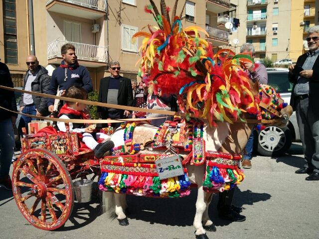 アーモンドの花祭り アグリジェント シチリア 怒りのミカン The Angry Oranges