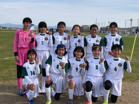 h_i8cUd018svc40vjeqvfsh4g_yadjqd