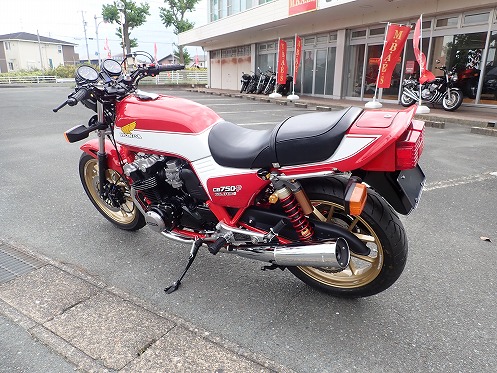 Cb750fb ボルドール フルレストア 完 人それぞれのcb750fというバイクの位置 モリヤスbuild Engineering Part Cb750fb ボルドール フルレストア 完 人それぞれのcb750fというバイクの位置 モリヤスbuild Engineering Part